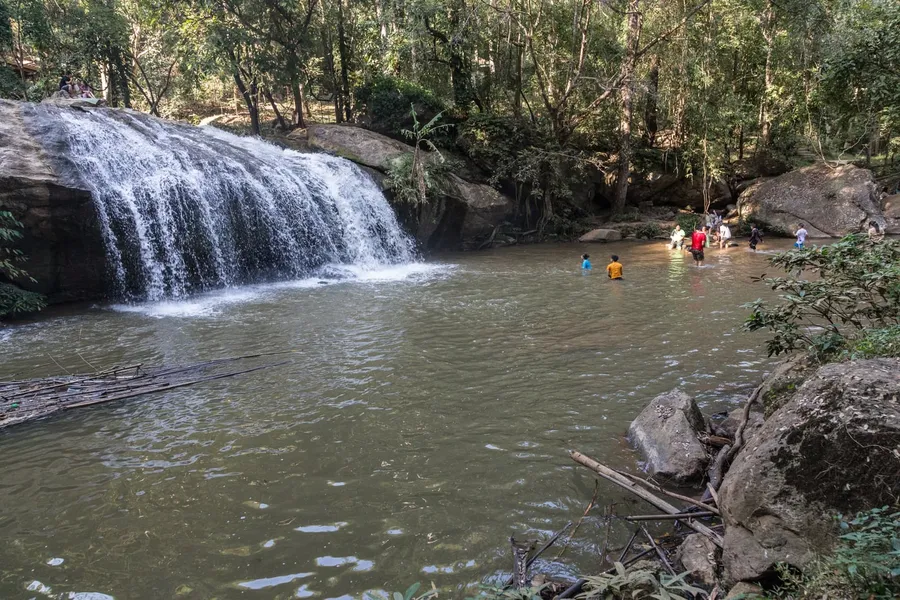 Vista de Cascada Mae Sa en Chiang Mai