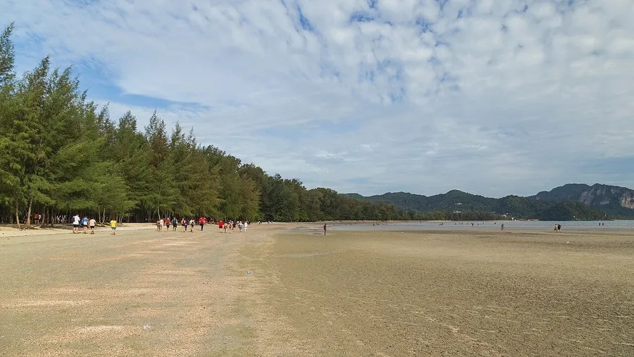 Vista de Nopparat Thara Beach en Krabi