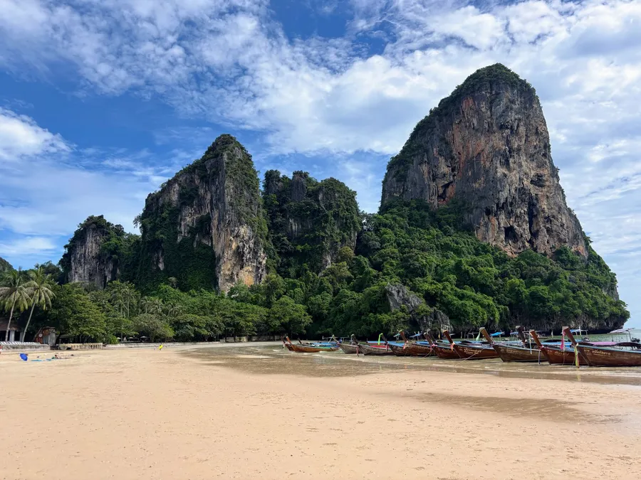 Escalada en roca en Railay, Krabi