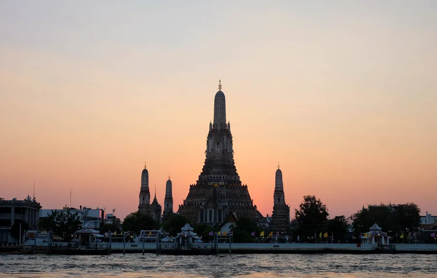 Wat Arun (Templo del Amanecer), Tailandia