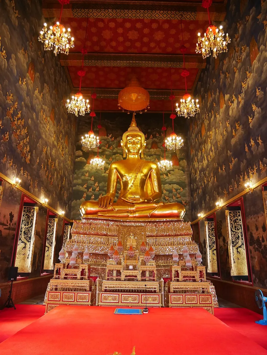 Vista de Wat Devaraj Kunchorn en Bangkok