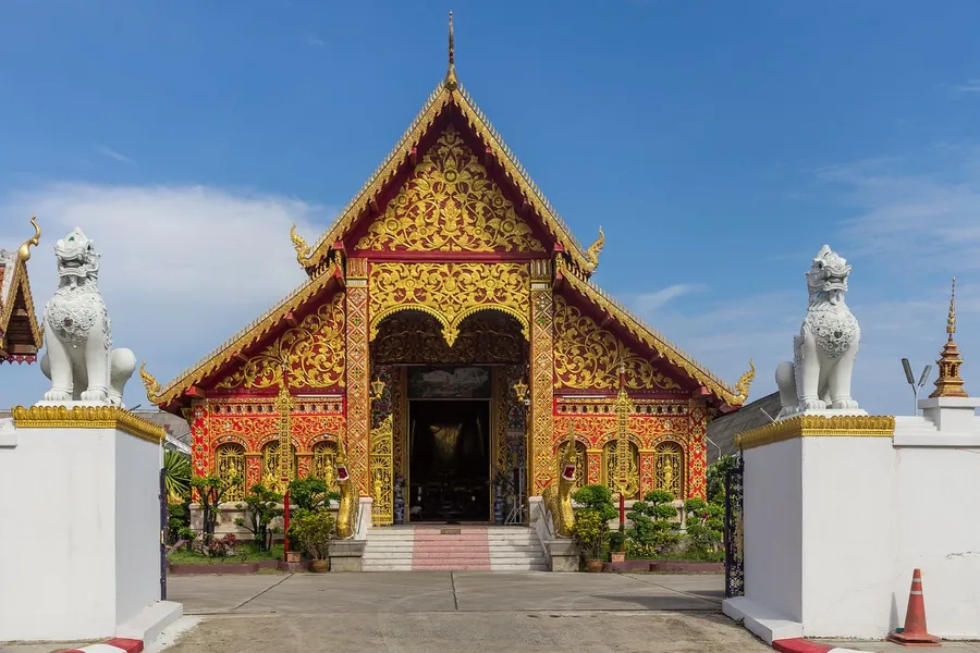 Vista de Wat Jed Yod de Chiang Rai en Chiang Rai