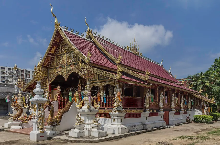 Vista de Wat Ming Muang de Chiang Rai en Chiang Rai