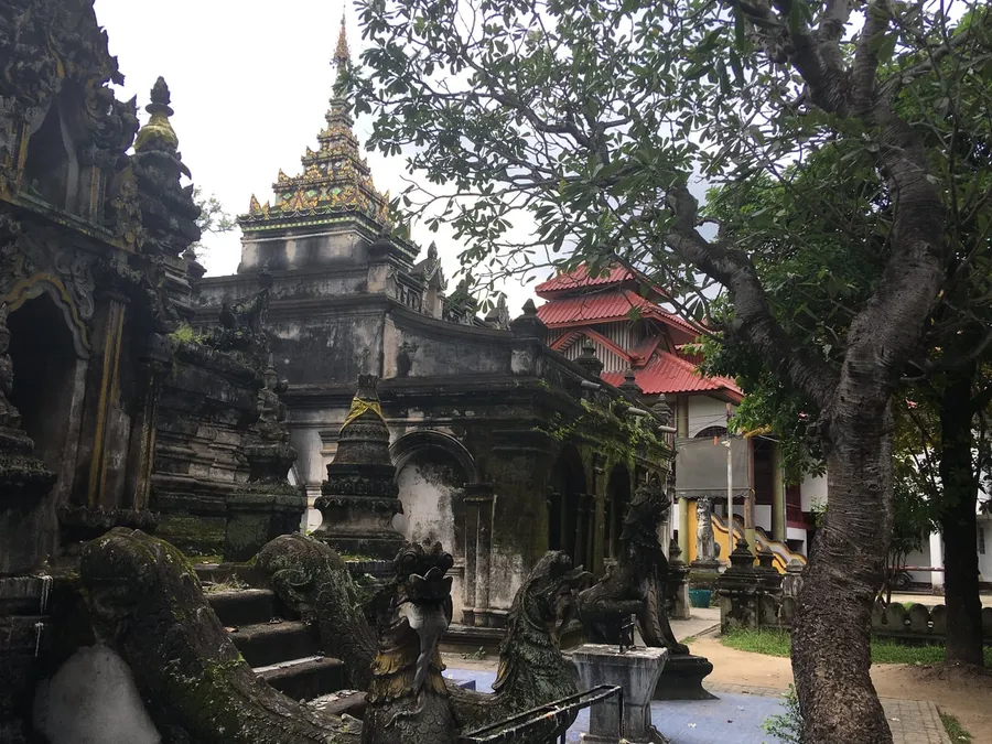 Vista de Wat Pa Pao en Chiang Mai